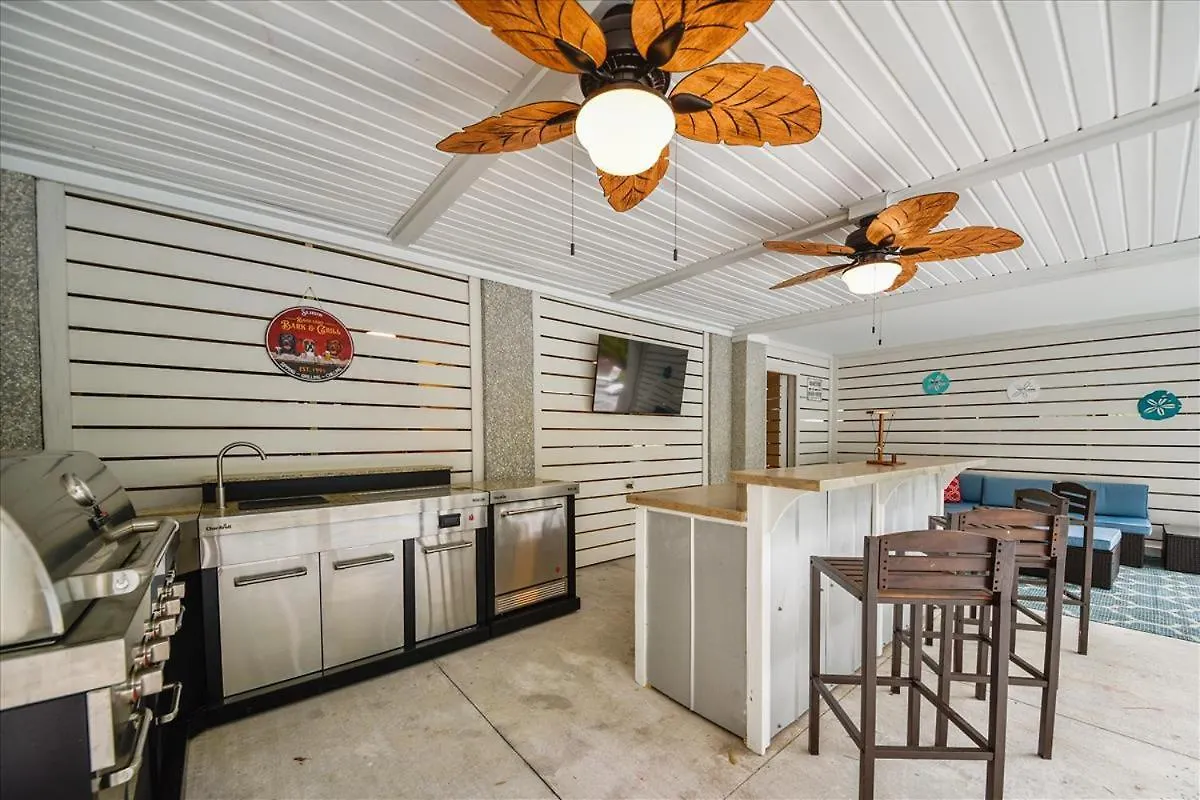 Holiday home 1 Shore Crest- Pool, Ping Pong, Free Activities Included Hilton Head Island