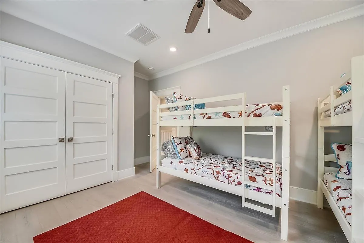 Holiday home 1 Shore Crest- Pool, Ping Pong, Free Activities Included Hilton Head Island